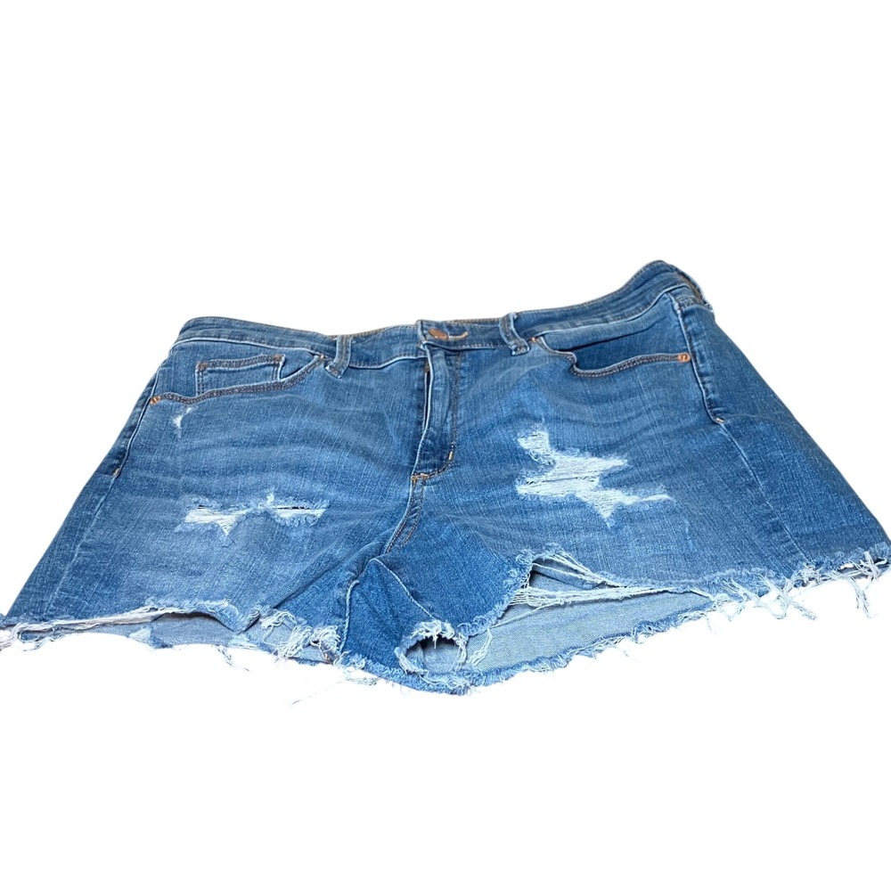 Universal Thread Denim Shorts Women's 14/32 Blue Distressed Frayed Hem Casual